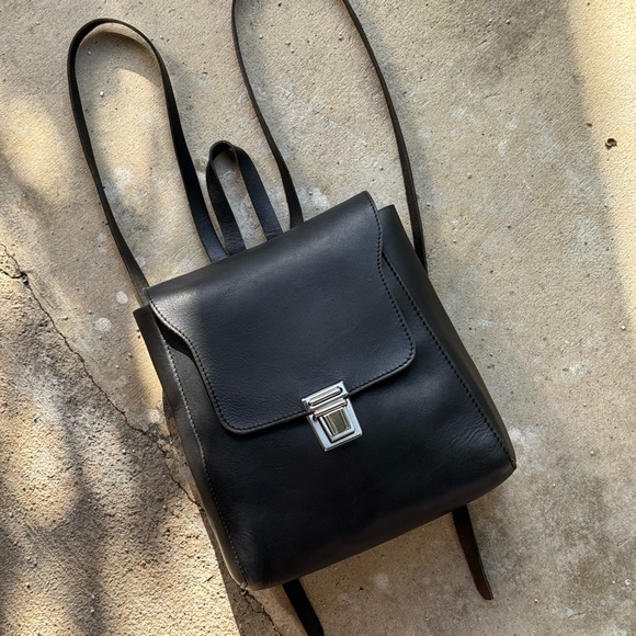 Italian Leather Backpack - Picture 1 of 10